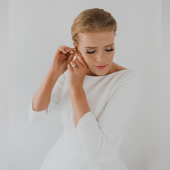 Meet your Posher, Andrea - Picture 1 of 1